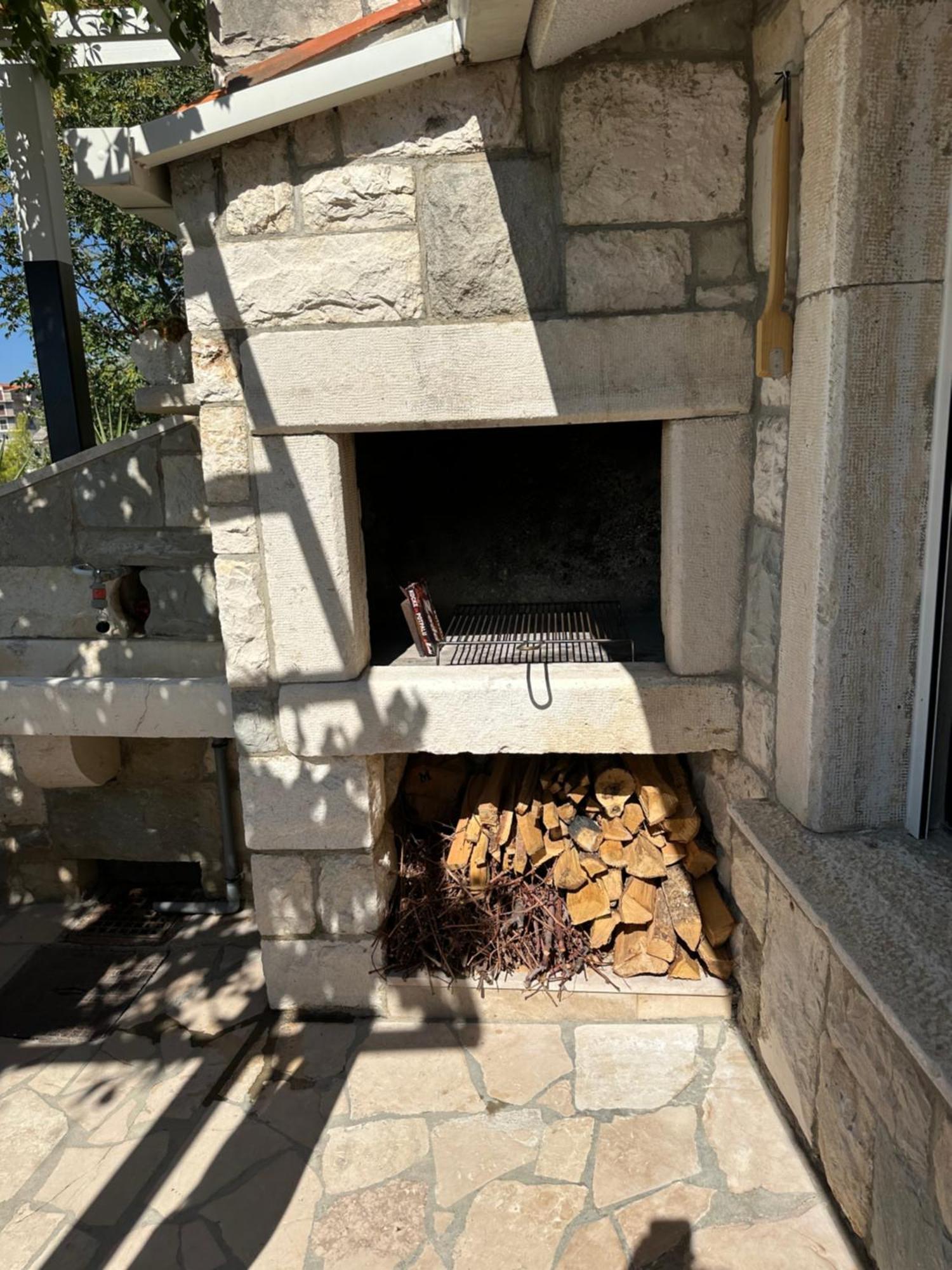 Romantic Stone- Studio Apartman Omiš Exterior foto